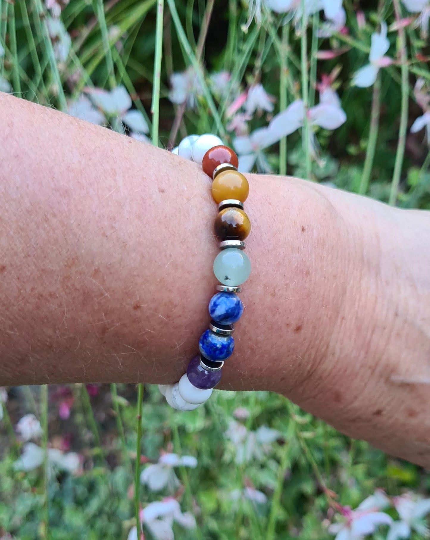 Bracelet 7 chakras "Holi" Howlite 8mm