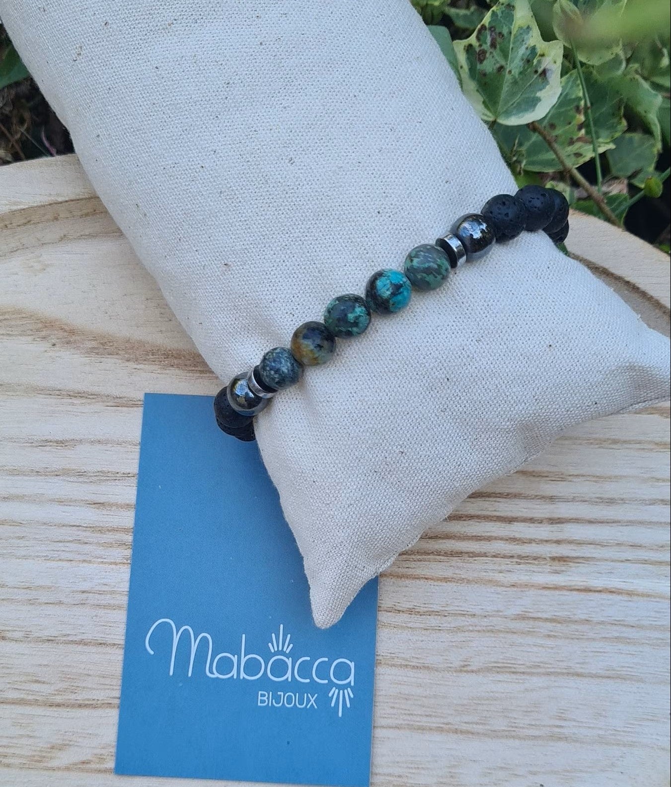 Bracelet "Avani" Jaspe turquoise d'Afrique et pierre de lave 8mm