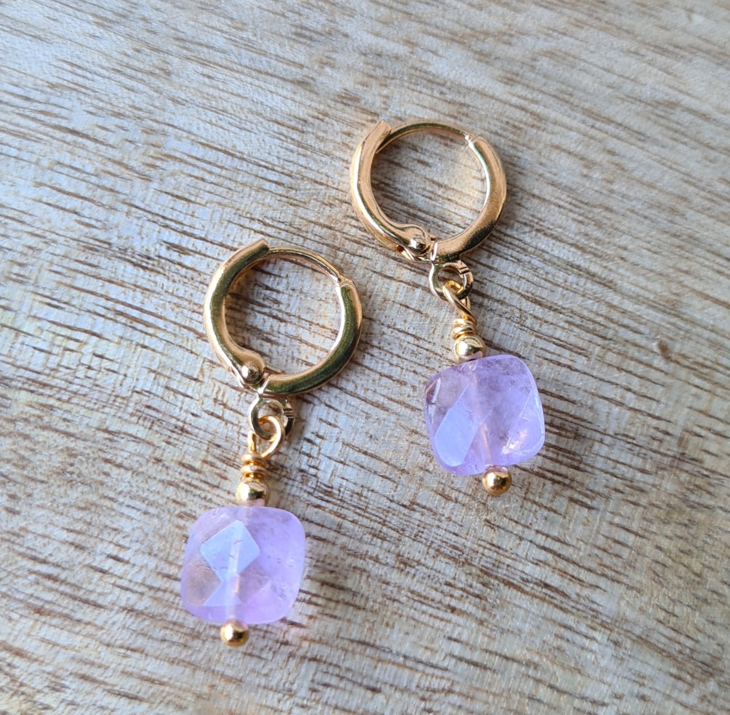 Boucles d'oreilles "Éléa" Amethyste dorées à l'or fin 24kt