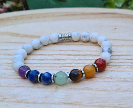 Bracelet 7 chakras "Holi" Howlite 8mm